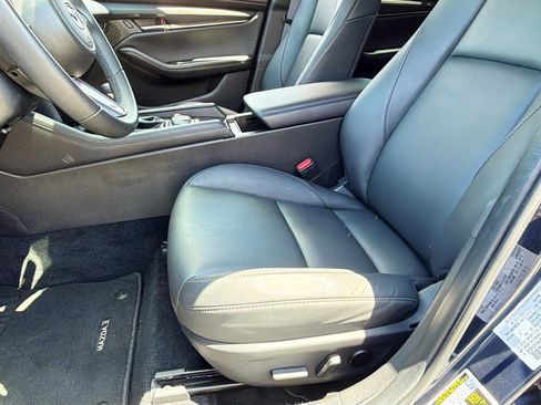 Used 2024 MAZDA MAZDA3 s FWD image 23