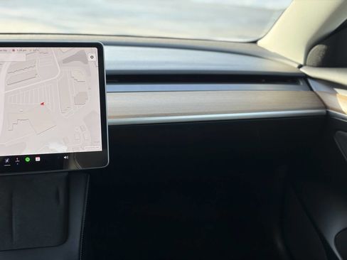 Used 2022 Tesla Model 3 Performance image 28