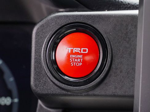 Certified 2024 Toyota Tacoma TRD Sport image 35