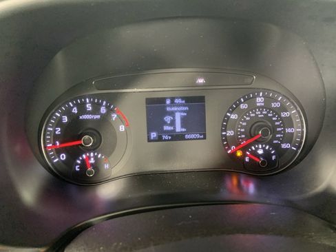 Used 2020 Kia Soul S image 11