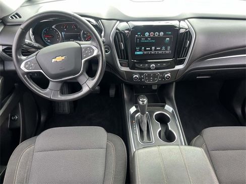 Used 2019 Chevrolet Traverse LT image 14