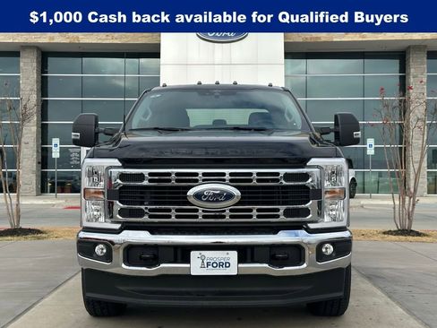 New 2026 Ford F250 XLT w/ FX4 Off-Road Package image 36