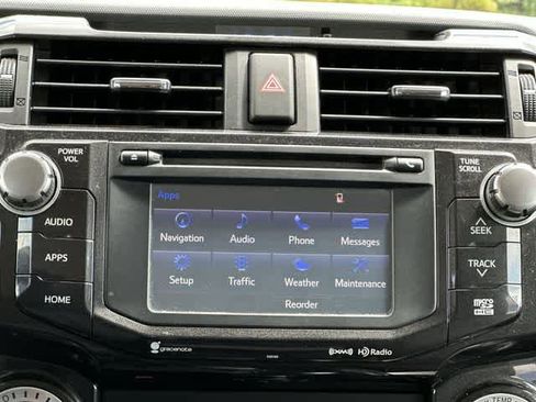 Used 2017 Toyota 4Runner TRD Off-Road Premium AWD/4WD image 13