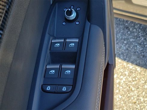 Certified 2023 Audi SQ5 Premium Plus w/ Premium Plus Package image 20