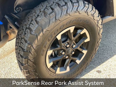 Used 2025 Jeep Wrangler Unlimited Rubicon 4xe w/ Safety Group image 9