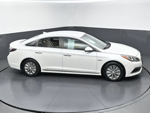Used 2016 Hyundai Sonata SE FWD image 46