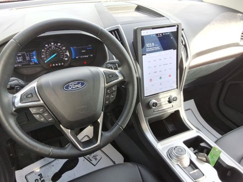Used 2024 Ford Edge SEL w/ Convenience Package AWD/4WD image 12