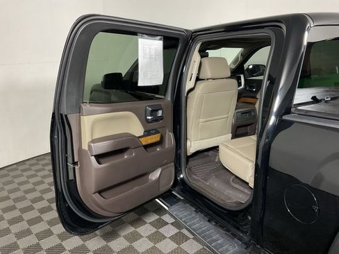 Used 2018 GMC Sierra 1500 SLT AWD/4WD image 31