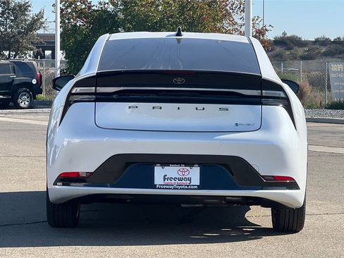 New 2026 Toyota Prius XSE image 5