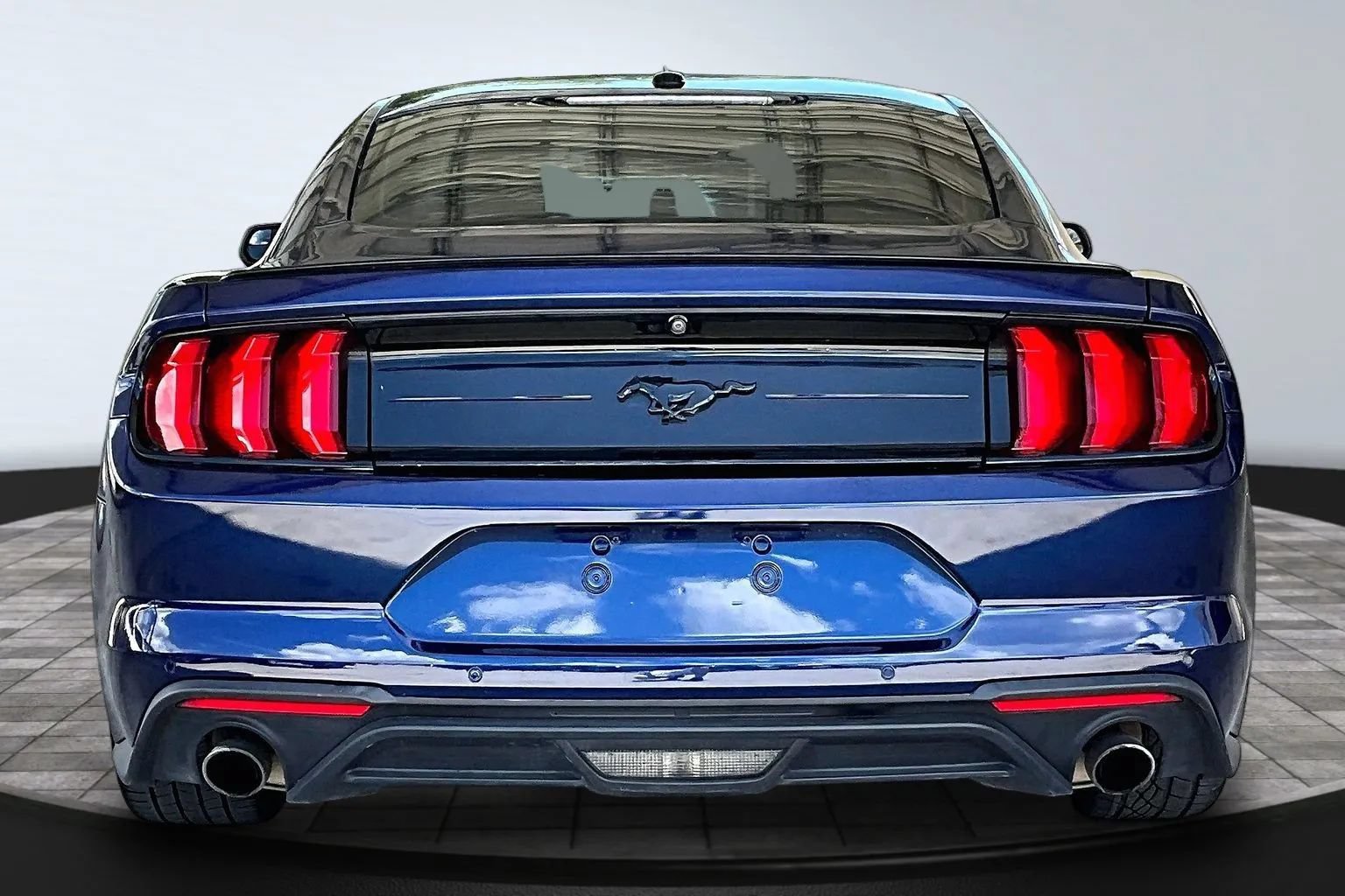 Used 2019 Ford Mustang Coupe w/ Equipment Group 101A RWD image 5