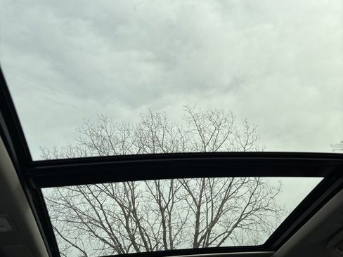 Used 2024 Acura RDX SH-AWD w/ Advance Package image 29