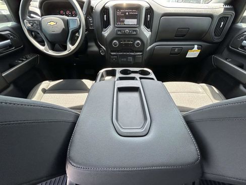 New 2026 Chevrolet Silverado 2500 Custom w/ Custom Value Package AWD/4WD image 12