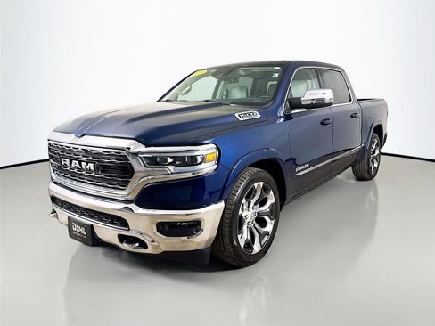 Used 2023 RAM 1500 Limited AWD/4WD image 4