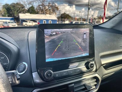 Used 2021 Ford EcoSport SE image 14