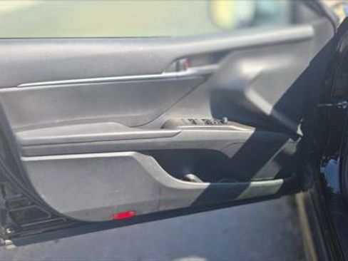 Used 2024 Toyota Camry SE FWD image 12