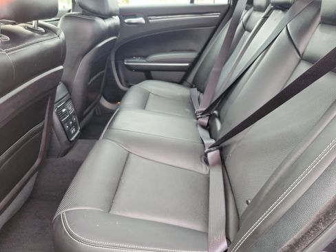 Used 2023 Chrysler 300 S w/ Comfort Group image 12