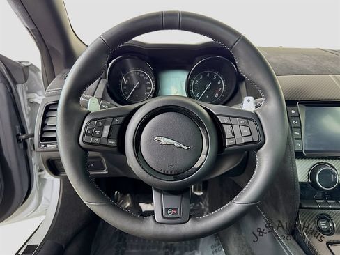 Used 2017 Jaguar F-TYPE SVR AWD/4WD image 12