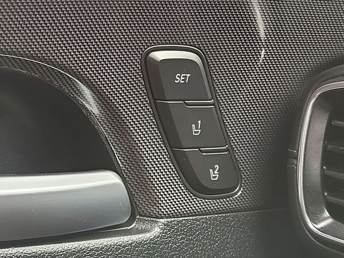 Used 2023 Hyundai Santa Fe Limited image 33