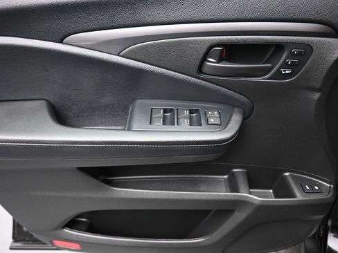 Used 2022 Honda Passport EX-L image 10