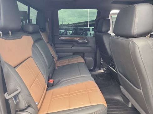 Used 2024 Chevrolet Silverado 3500 High Country w/ High Country Premium Package AWD/4WD image 10