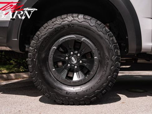 Used 2023 Ford F150 Raptor AWD/4WD image 19