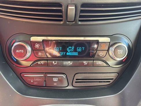 Used 2013 Ford Escape SE FWD image 17