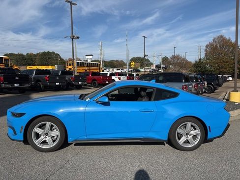 New 2026 Ford Mustang Coupe image 5