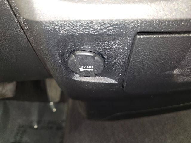 Used 2018 RAM 1500 Express AWD/4WD image 18
