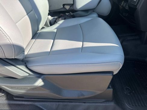 New 2025 Ford F550 4x4 SuperCab Super Duty image 15