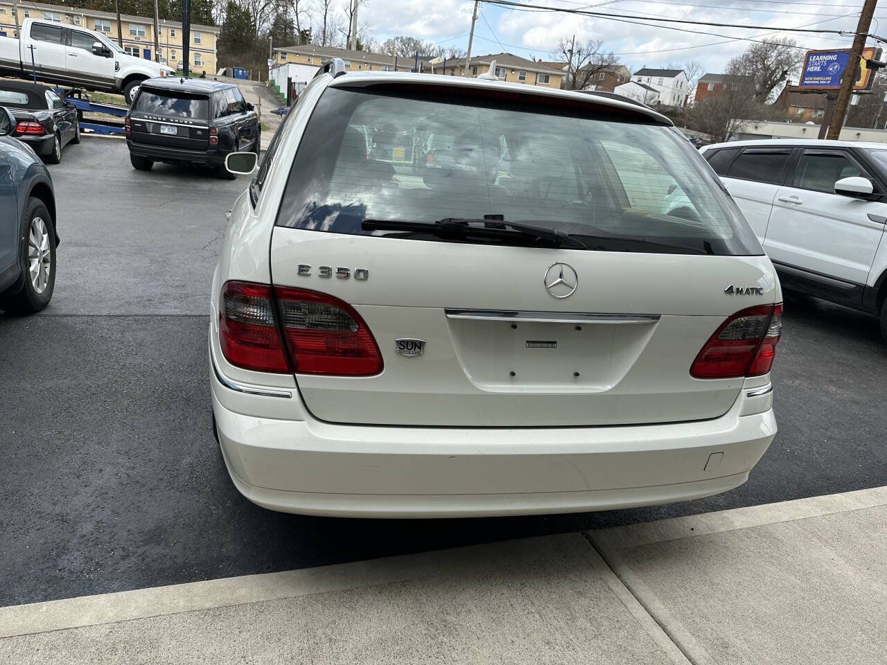 Used 2009 Mercedes-Benz E 350 4MATIC Wagon image 27