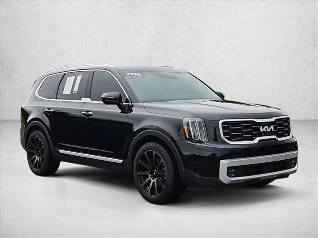 Used 2024 Kia Telluride SX w/ Towing Package AWD/4WD image 3