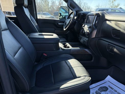 Certified 2022 Chevrolet Silverado 2500 High Country w/ Technology Package image 12