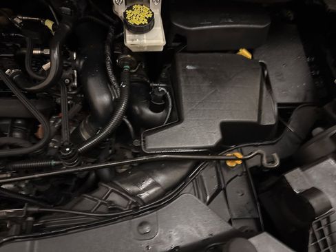 Used 2019 Ford Escape SE image 22