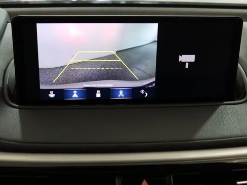 Used 2023 Acura MDX SH-AWD image 21