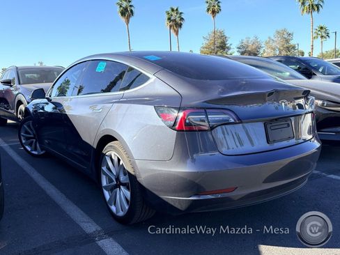 Used 2020 Tesla Model 3 Standard Range Plus image 3
