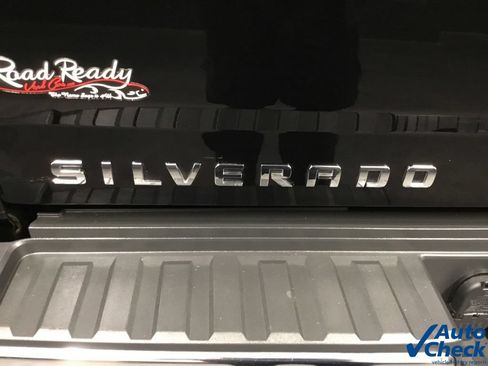 Used 2016 Chevrolet Silverado 2500 LTZ w/ Snow Plow Prep Package AWD/4WD image 19