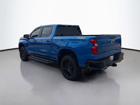 Used 2024 Chevrolet Silverado 1500 Custom Trail Boss w/ LPO, Dark Essentials Package AWD/4WD image 5