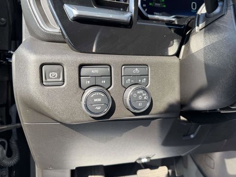 Used 2023 Chevrolet Silverado 1500 RST w/ Redline Edition image 20