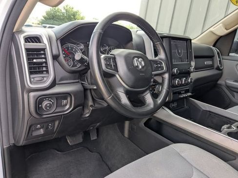 Used 2020 RAM 1500 Big Horn AWD/4WD image 2