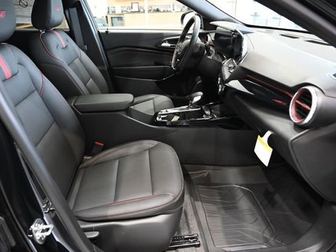 New 2026 Chevrolet Trax RS w/ Sunroof Package image 9