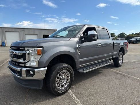 Used 2021 Ford F250 XLT w/ XLT Premium Package AWD/4WD image 7
