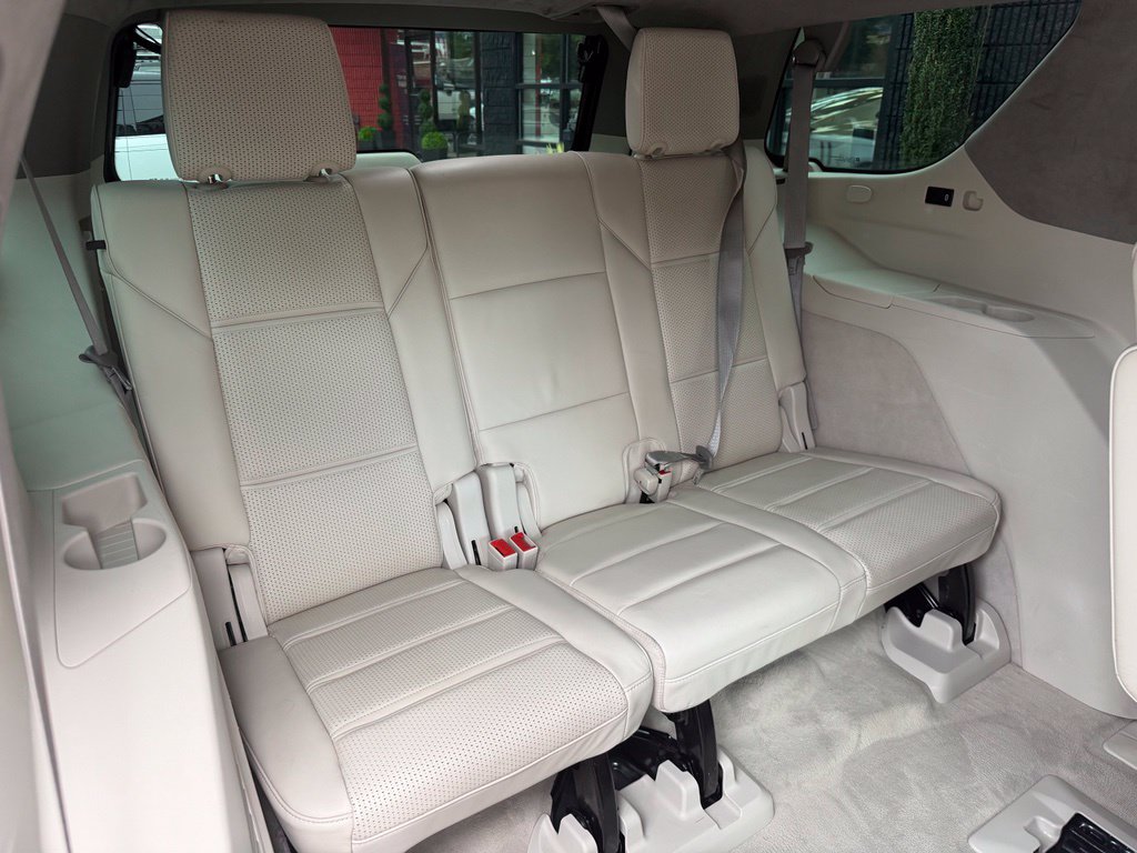 Used 2021 Cadillac Escalade Premium Luxury Platinum w/ LPO, Radiant Package AWD/4WD image 40
