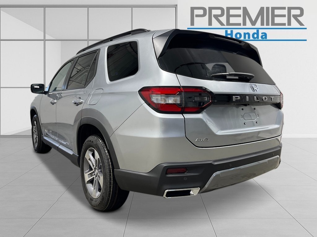 New 2026 Honda Pilot EX-L image 3