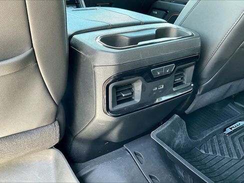 Used 2024 GMC Sierra 2500 AT4 w/ Technology Package AWD/4WD image 49