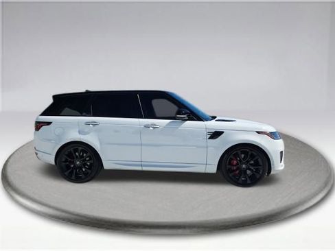 Used 2022 Land Rover Range Rover Sport HST image 10