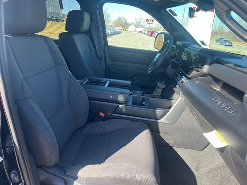 New 2025 Toyota Tundra SR image 11