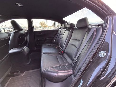 Used 2017 Honda Accord Sport Special Edition image 35