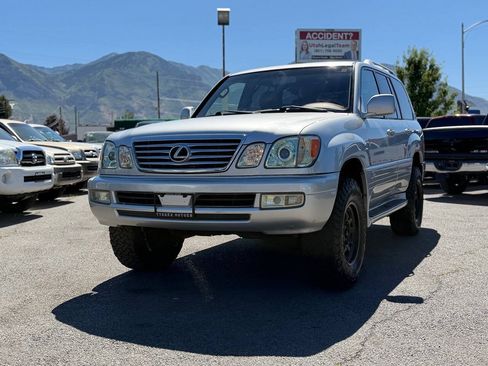 Used 2006 Lexus LX 470 4WD image 2