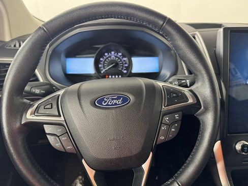 Used 2023 Ford Edge SEL image 38