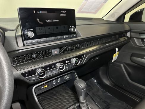 Certified 2025 Honda CR-V EX image 28